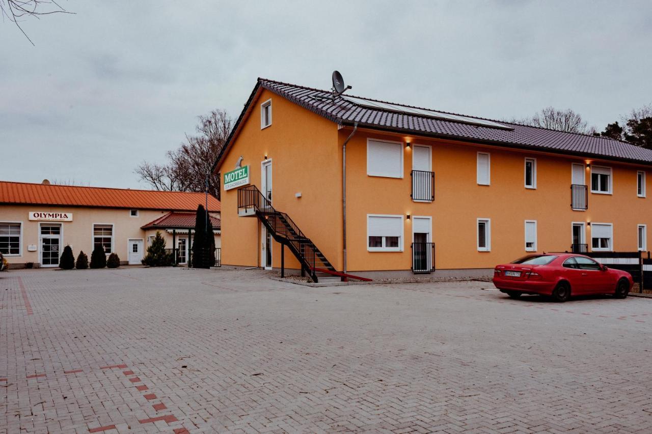 Motel Zur Dachsbaude Wandlitz Exterior foto